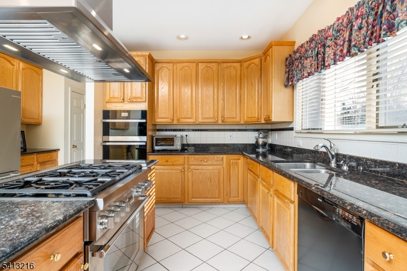 Stony Brook - Residential