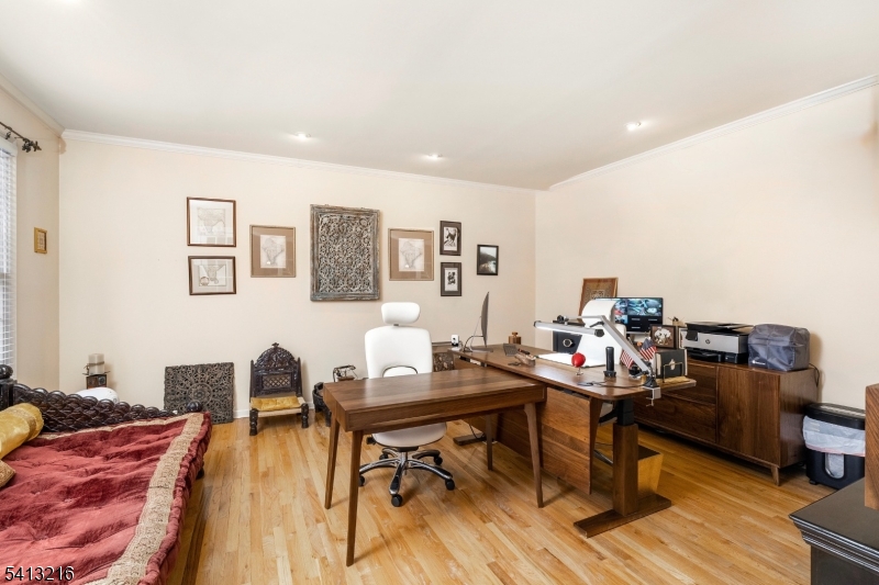 Stony Brook - Residential