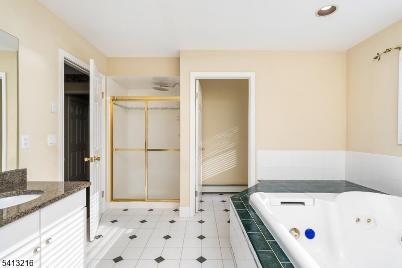 Stony Brook - Residential