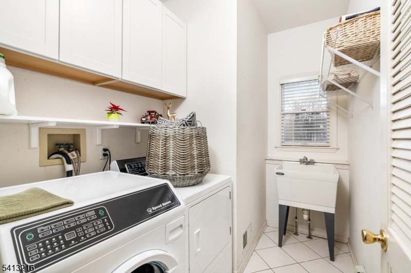 Stony Brook - Residential