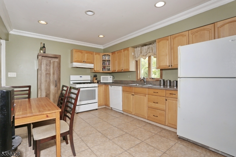 99 Spear St
