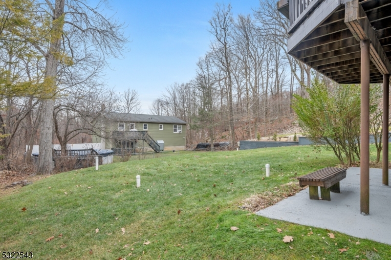 BARRY LAKES - Residential