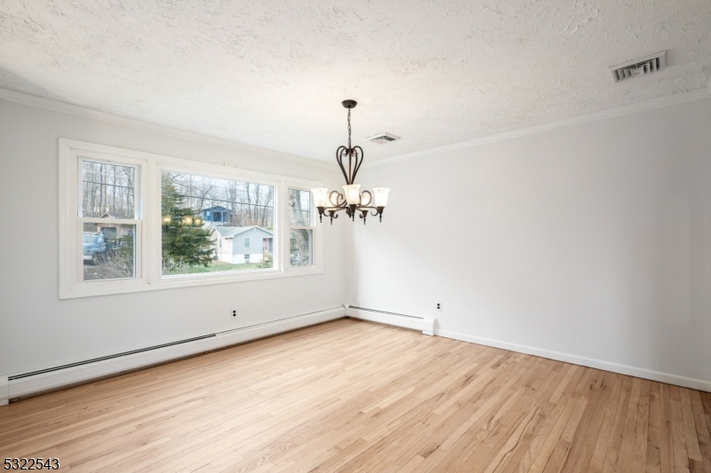 BARRY LAKES - Residential