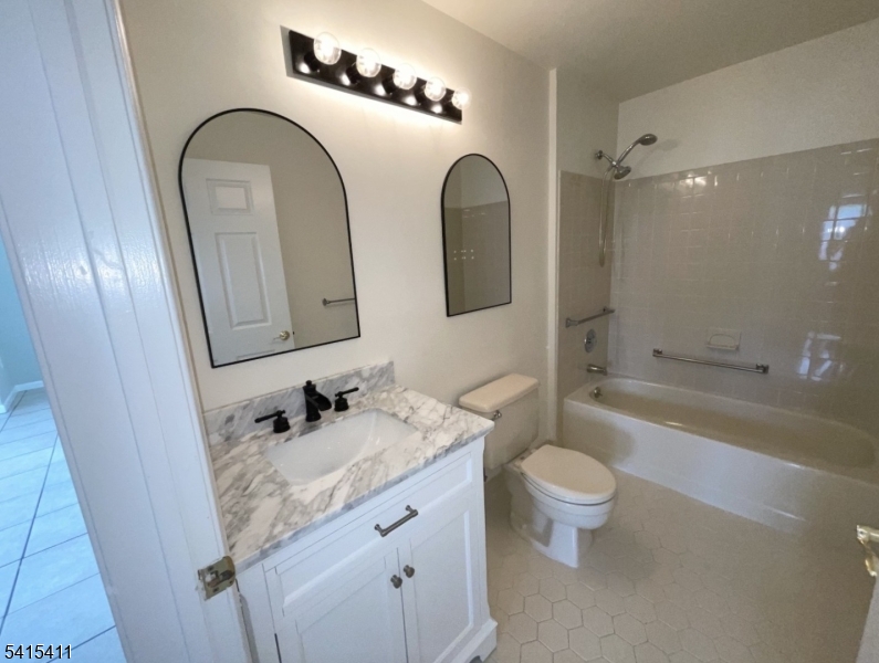 Society Hill - Residential