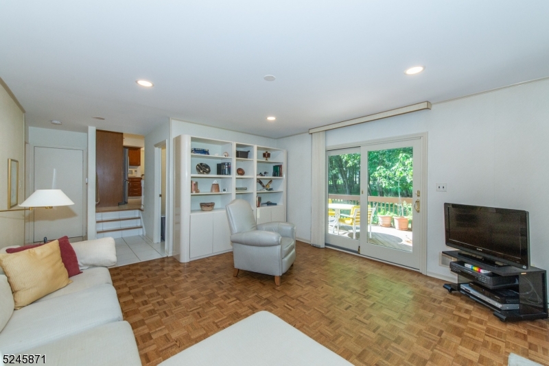 Shongum Lake - Residential