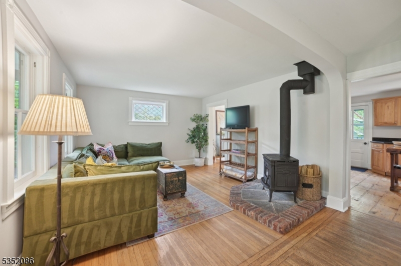 426 Ridgewood Rd