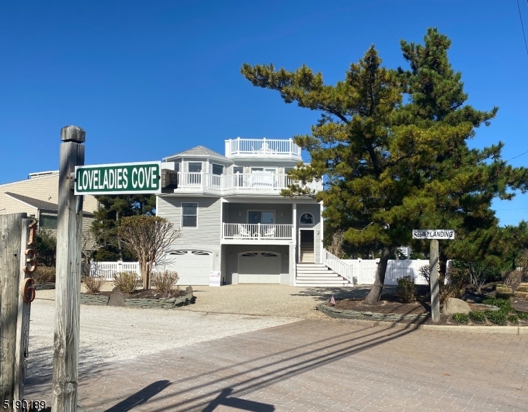 LoveLadies - Residential