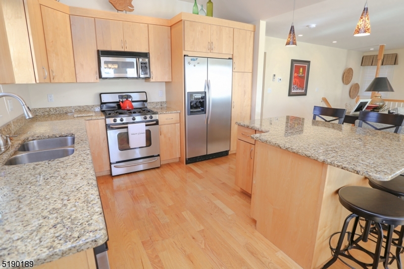 LoveLadies - Residential