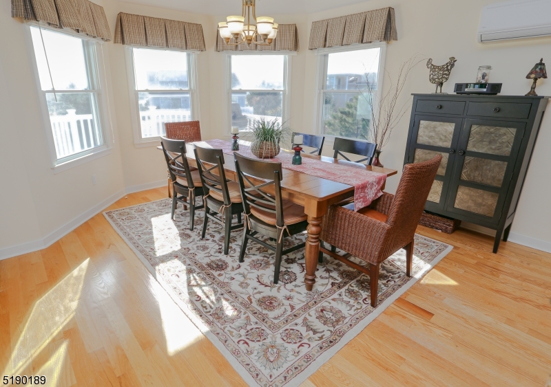 LoveLadies - Residential