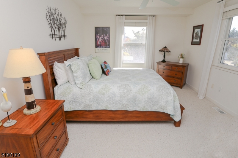 LoveLadies - Residential