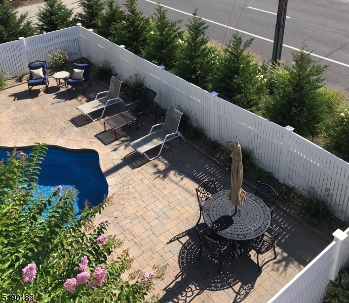 LoveLadies - Residential