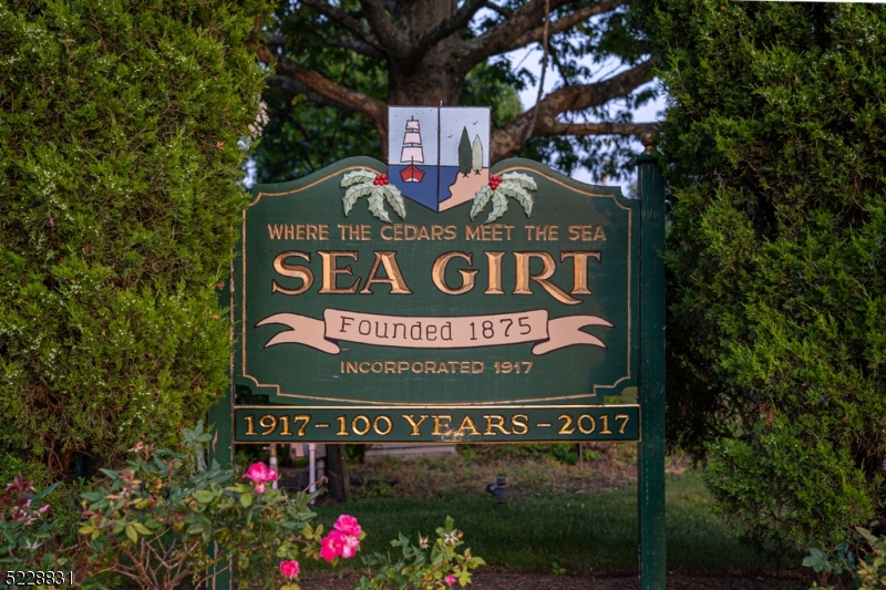 Crescent Park - Residential