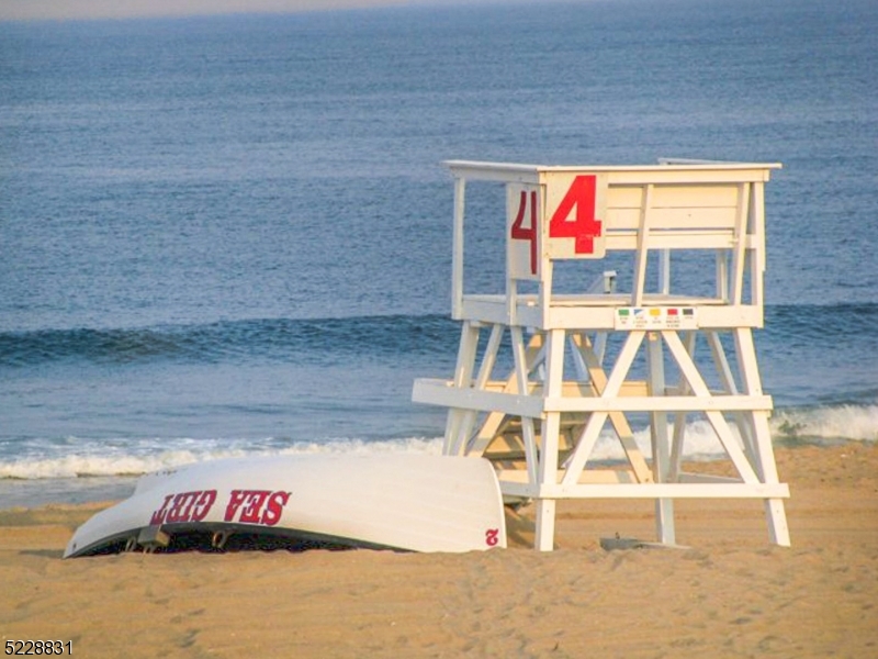 Crescent Park - Residential