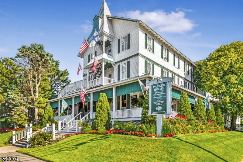 Crescent Park - Residential