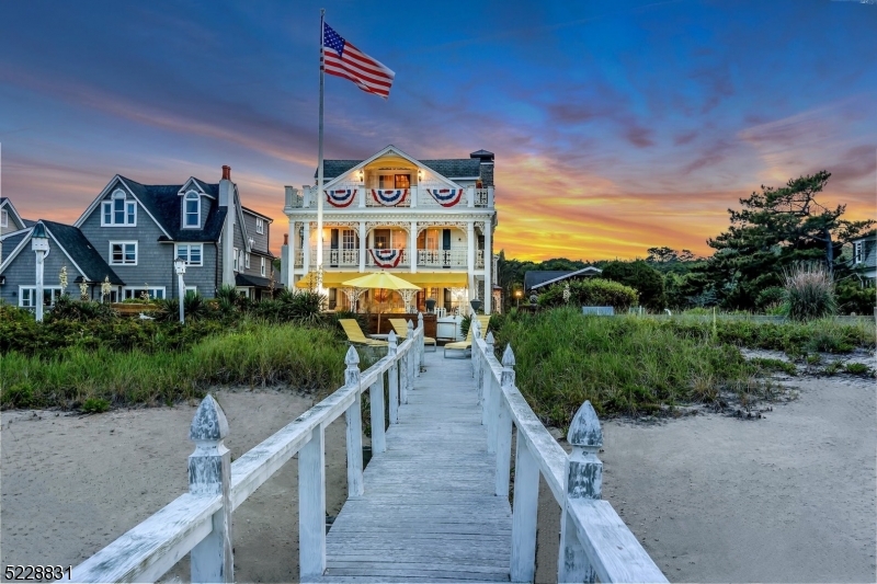 Crescent Park - Residential