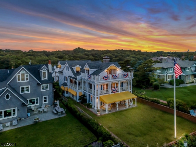 Crescent Park - Residential