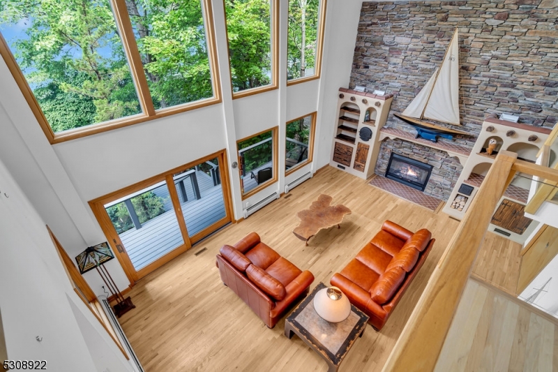 GREEN POND - Residential