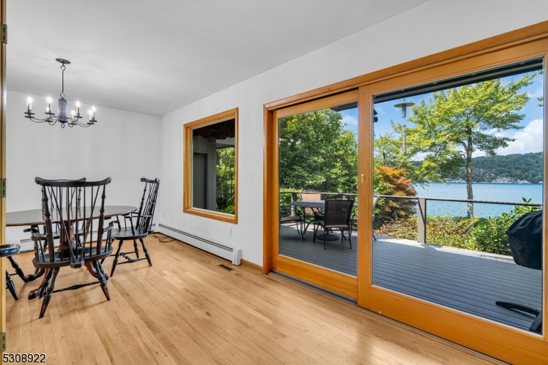 GREEN POND - Residential