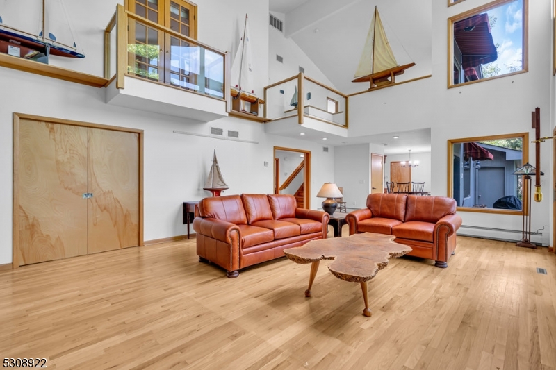 GREEN POND - Residential