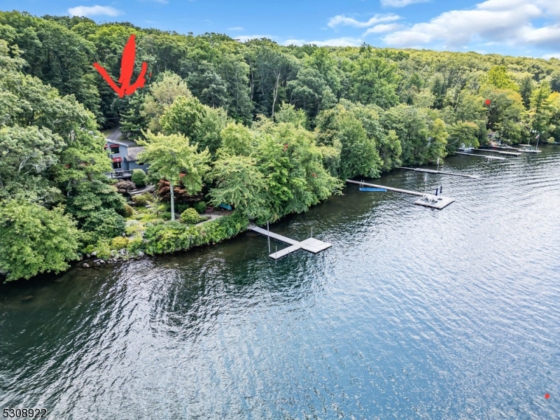 GREEN POND - Residential