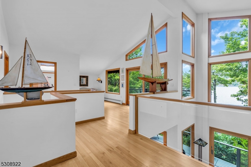 GREEN POND - Residential