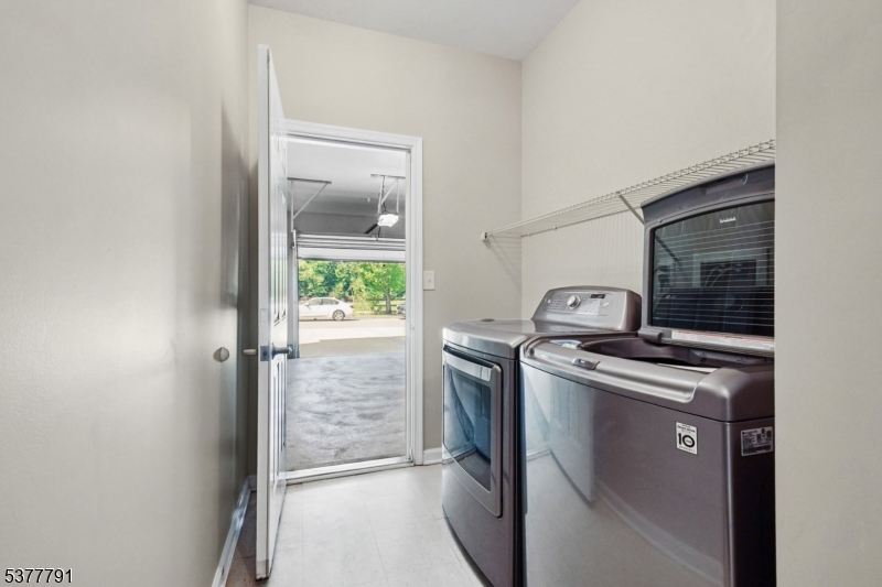 Waterview Ct - Residential Lease