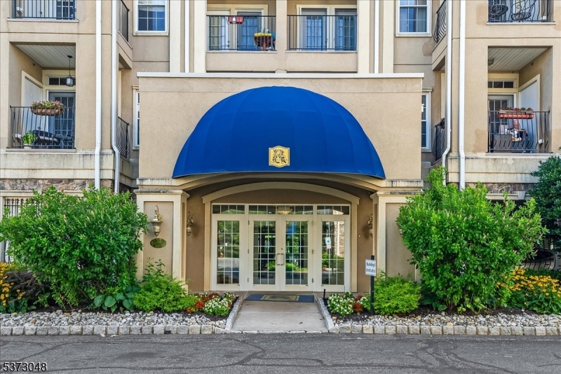Royal Club at Winthrop - Residential