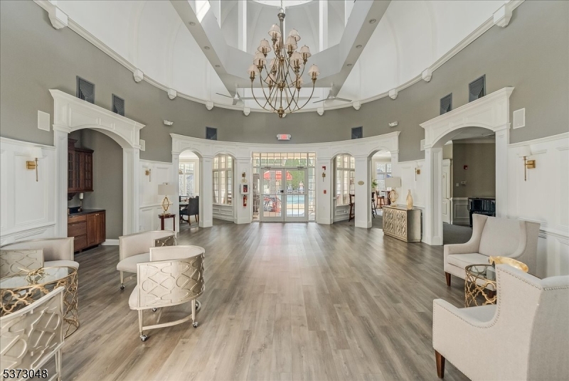 Royal Club at Winthrop - Residential