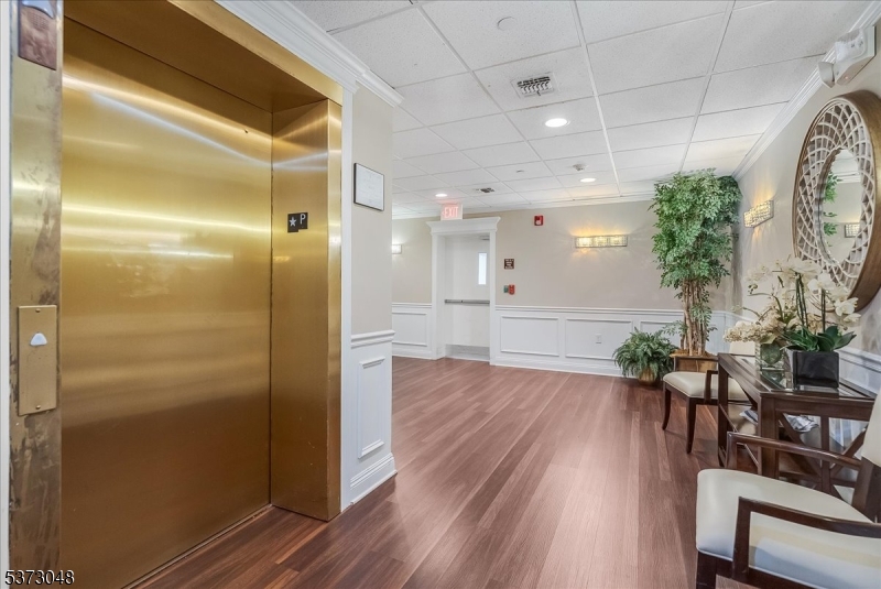 Royal Club at Winthrop - Residential