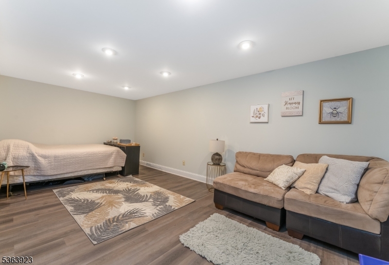 Randolph Twp., New Jersey 07869, United States, 3 Bedrooms Bedrooms, ,3 BathroomsBathrooms,Residential,Coming Soon,148753