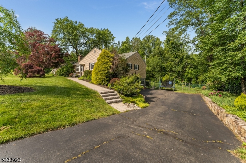 Randolph Twp., New Jersey 07869, United States, 3 Bedrooms Bedrooms, ,3 BathroomsBathrooms,Residential,Coming Soon,148753