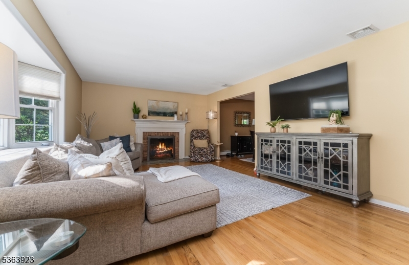 Randolph Twp., New Jersey 07869, United States, 3 Bedrooms Bedrooms, ,3 BathroomsBathrooms,Residential,Coming Soon,148753