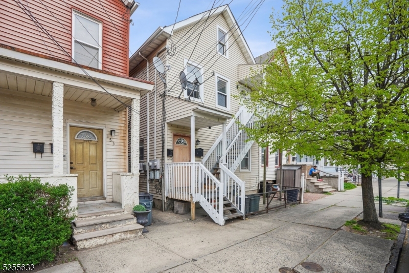 151 Clark Pl