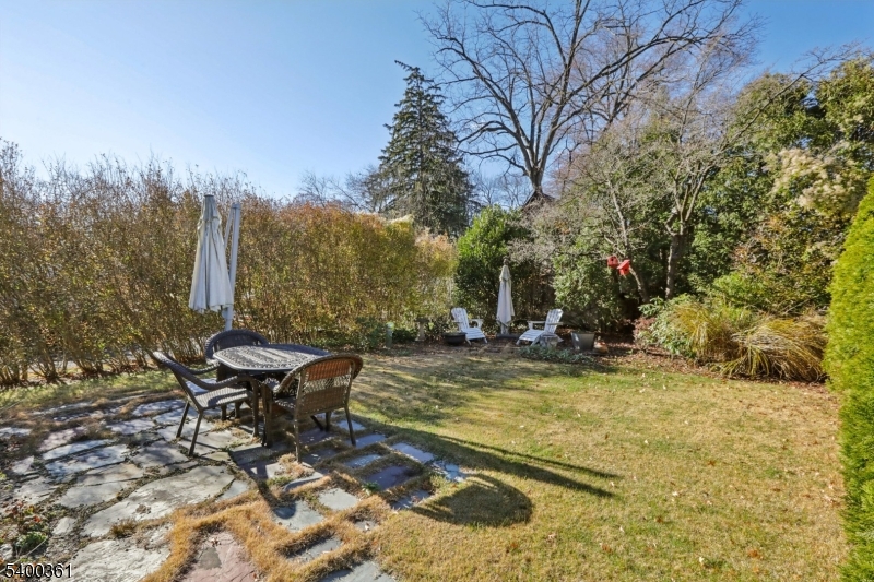 Cheelcroft Section - Residential