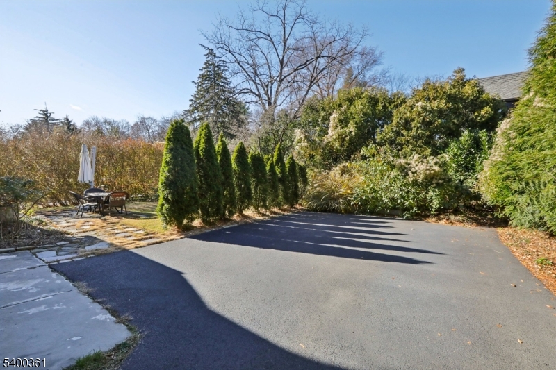 Cheelcroft Section - Residential