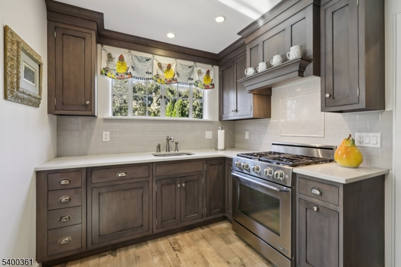 Cheelcroft Section - Residential