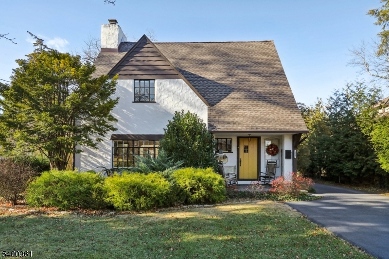 Cheelcroft Section - Residential