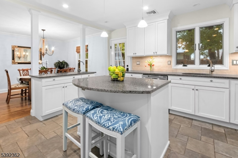 Summit East - Residential