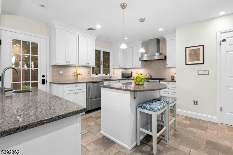 Summit East - Residential