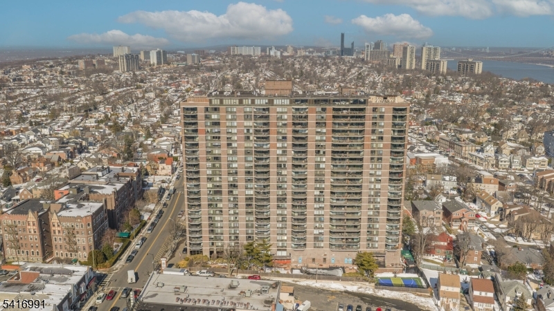 The Greenhouse - Residential