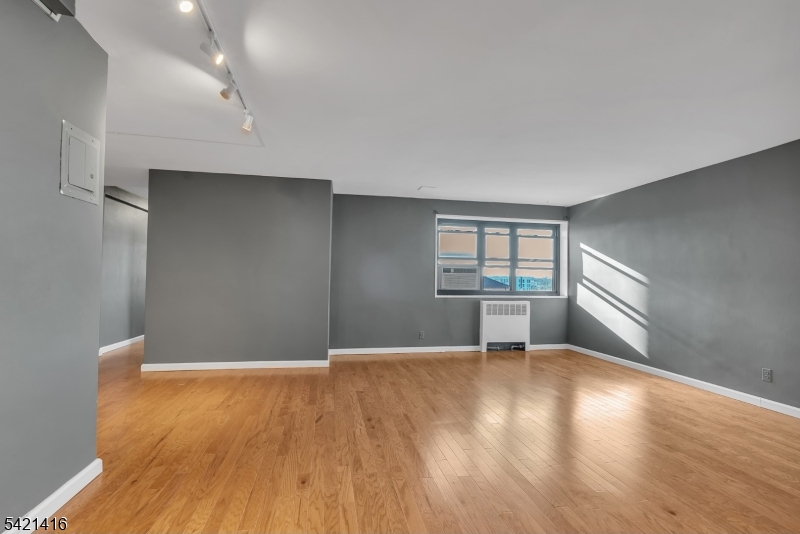 Berkley Arms - Residential