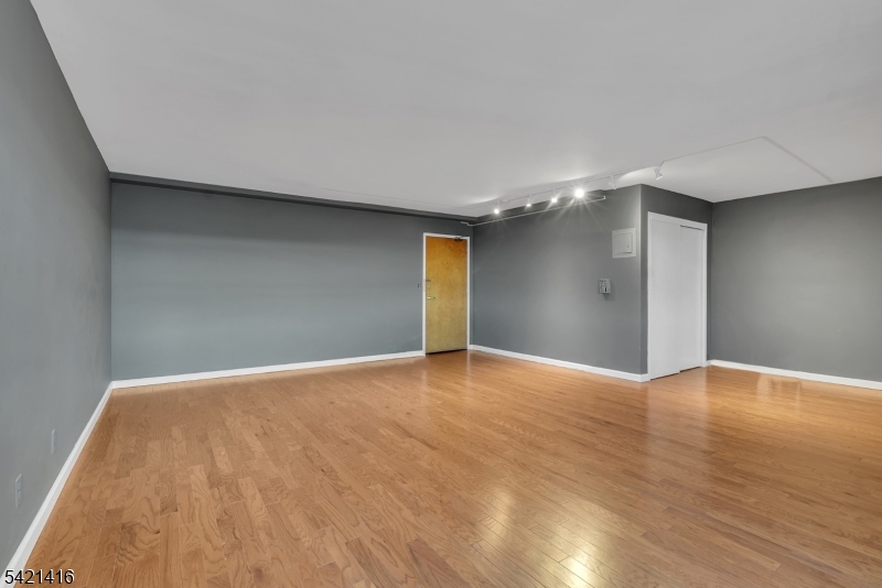 Berkley Arms - Residential