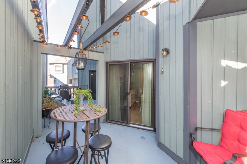 Hastings Square - Residential