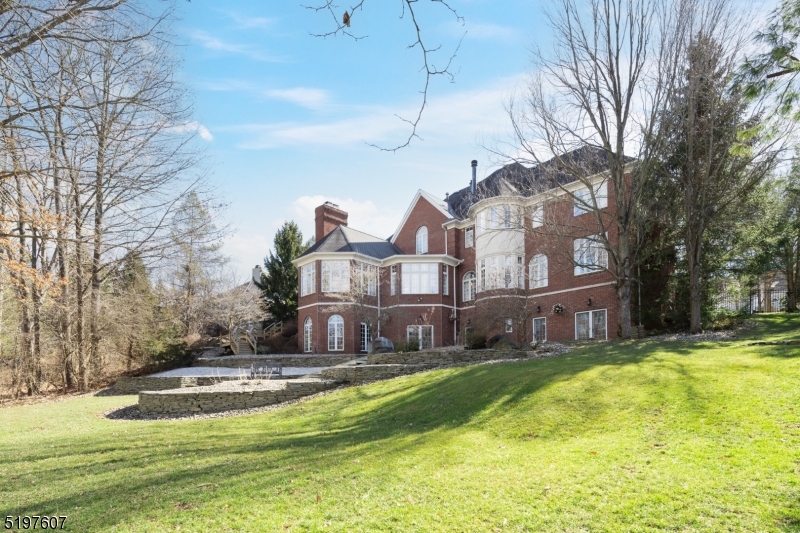 Burnheade on the Lake - Residential