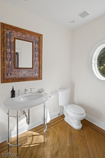 Burnheade on the Lake - Residential