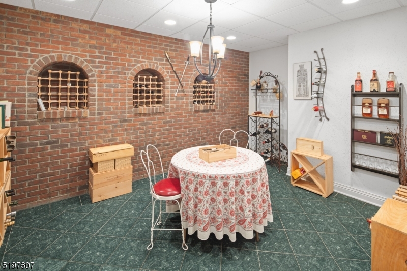 Burnheade on the Lake - Residential