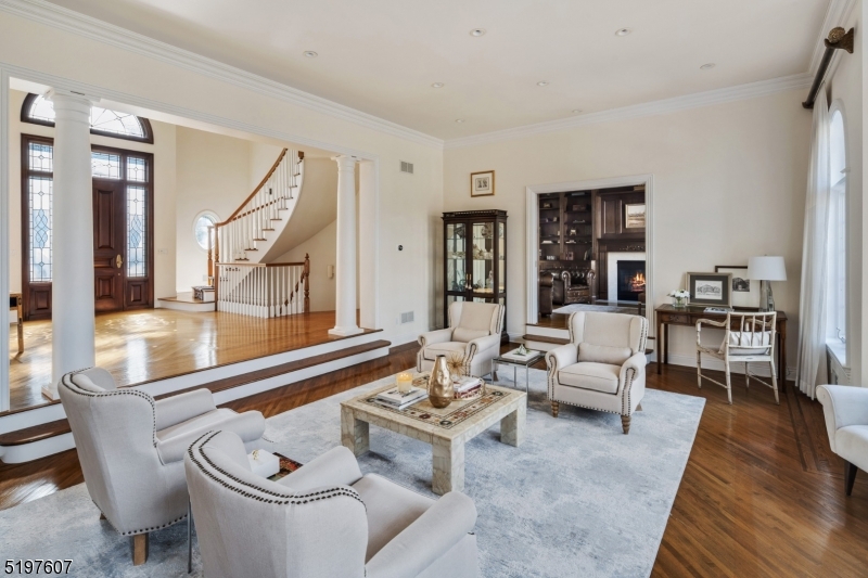 Burnheade on the Lake - Residential