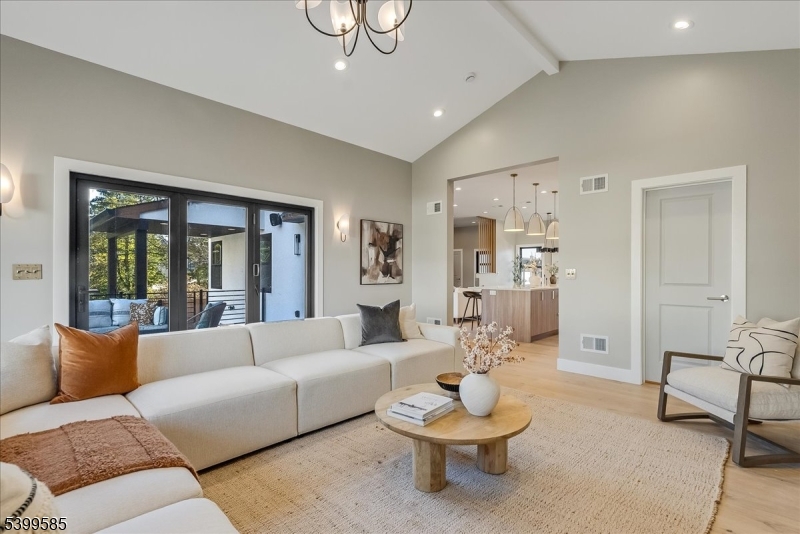 Walnut/Watchung - Residential