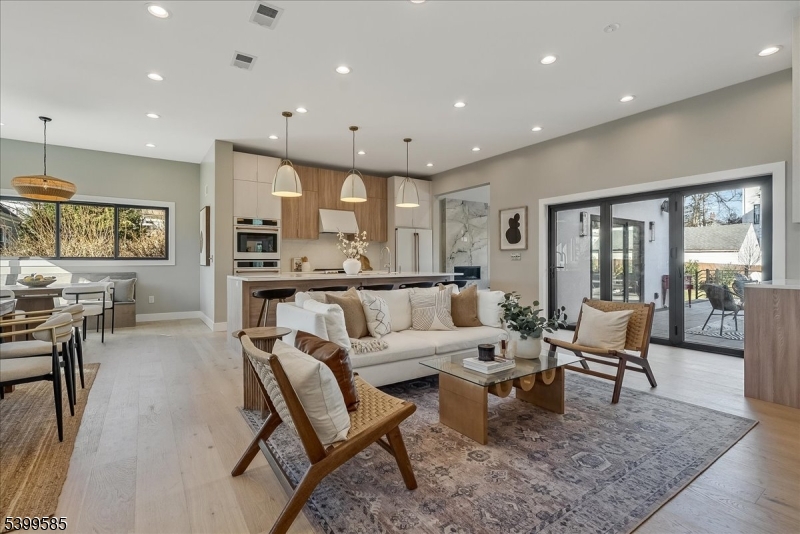 Walnut/Watchung - Residential