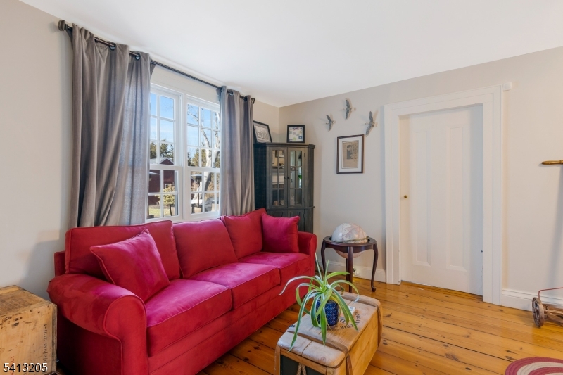 Neshanic Station - Residential